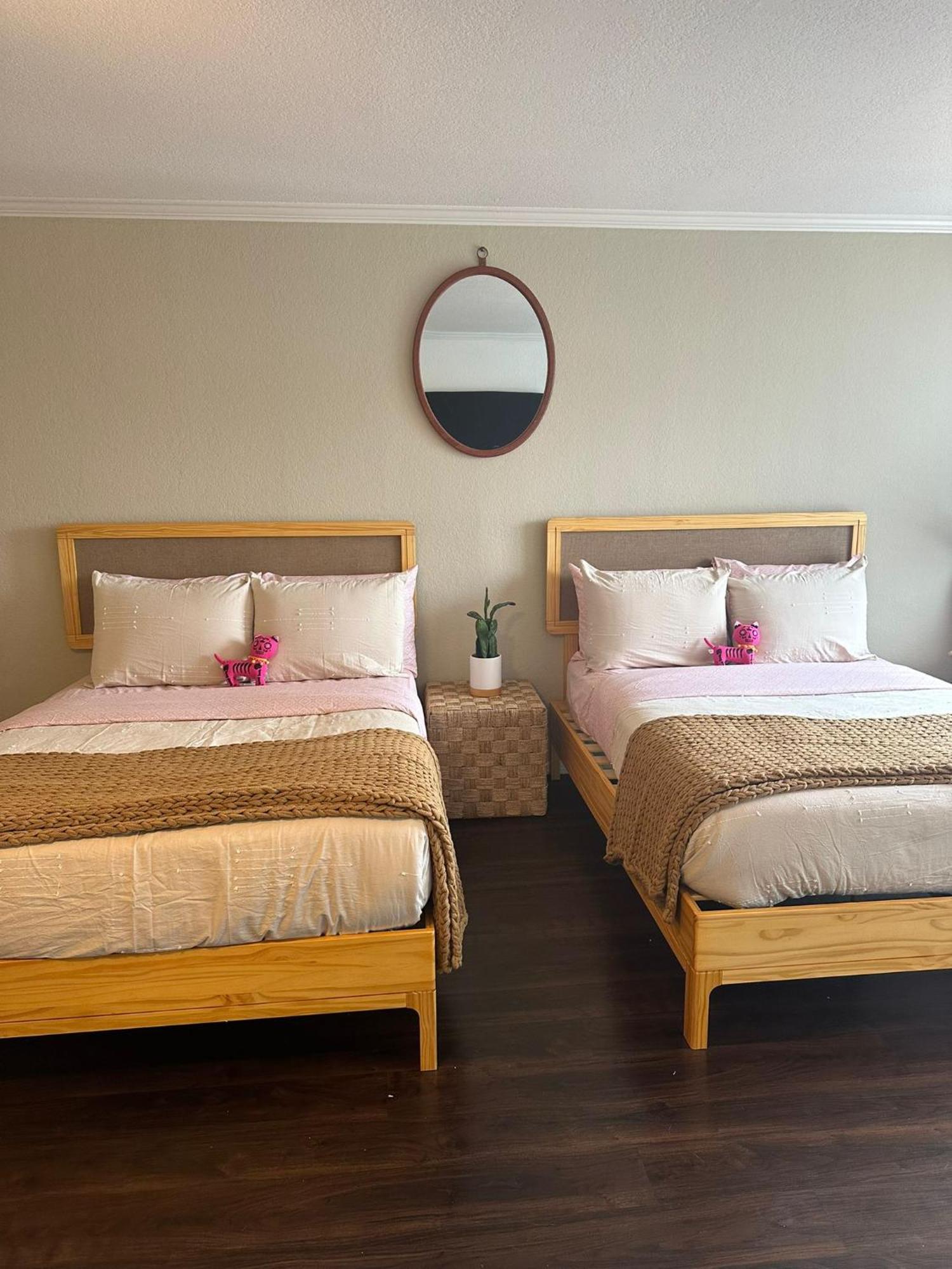 Savana Spectacular Loft Apartment ลอสแอนเจลิส ภายนอก รูปภาพ